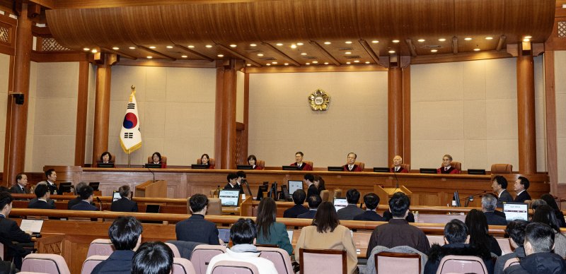 21일 오후 서울 종로구 헌법재판소 대심판정에서 윤석열 대통령 탄핵심판 3차 변론기일이 진행되고 있다. 2025.1.21/뉴스1 ⓒ News1 사진공동취재단