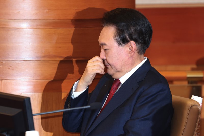 윤석열 대통령이 21일 서울 종로구 헌법재판소에서 열린 탄핵심판 3차 변론기일에 출석해 있다. 2025.1.21/뉴스1 ⓒ News1 사진공동취재단