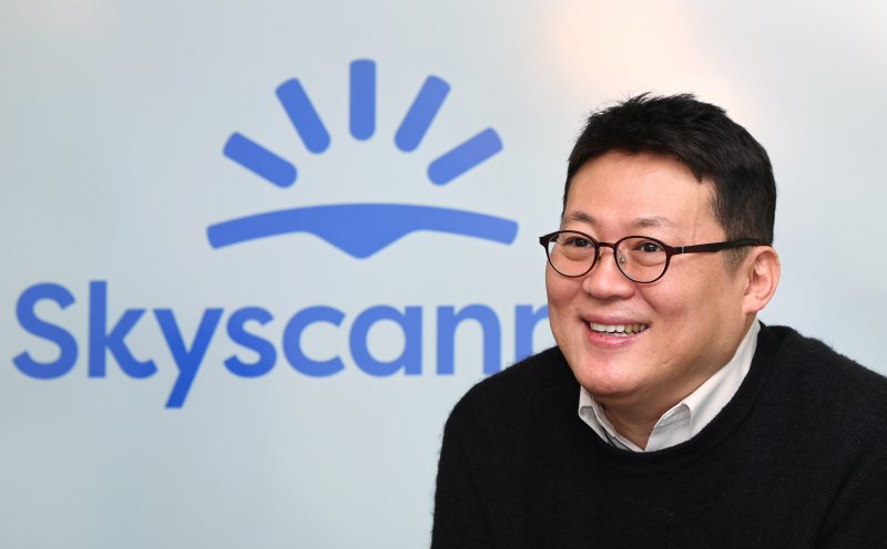 김경일 아주대학교 교수가 10일 서울 강남구에 위치한 공유오피스에서 뉴스1과 인터뷰하고 있다. 2024.1.10/뉴스1 ⓒ News1 장수영 기자