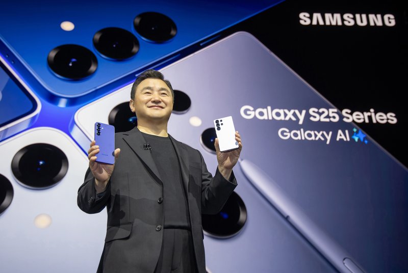 진화한 AI비서 갤S25…"가장 직관적 경험 제공할것" [갤럭시 언팩 2025]