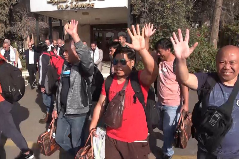 트럼프, 화해 손길 내민 후티 반군에 '테러조직 지정' 철퇴