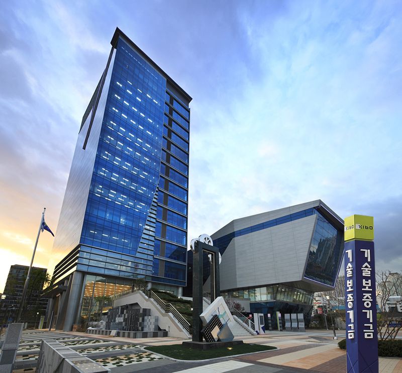 기보, 부산은행과 신성장 미래전략산업 등에 430억원 우대 지원