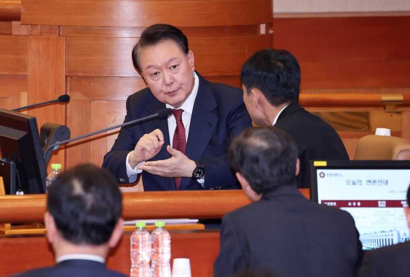 "지금은 조기대선 때 아냐"..여권, 尹구속에 단일대오 목소리