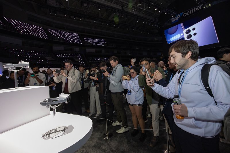 삼성전자, XR 헤드셋 '프로젝트 무한(Moohan)' 으로 생태계 확장