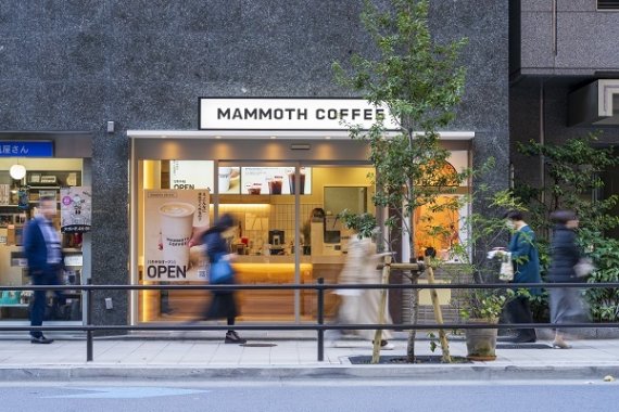 매머드커피 해외 진출, 일본 도라노몬점 1호점 오픈