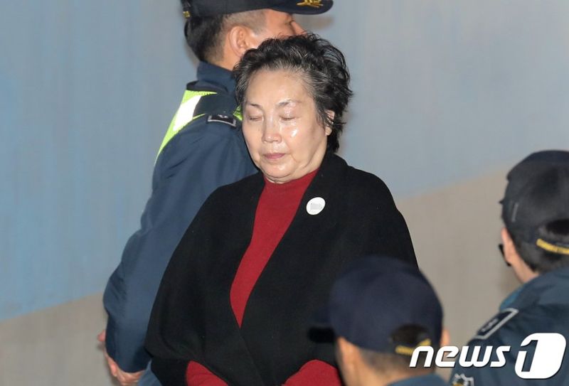 '큰손' 장영자를 아시나요? 레전드 사기꾼 근황, 또...