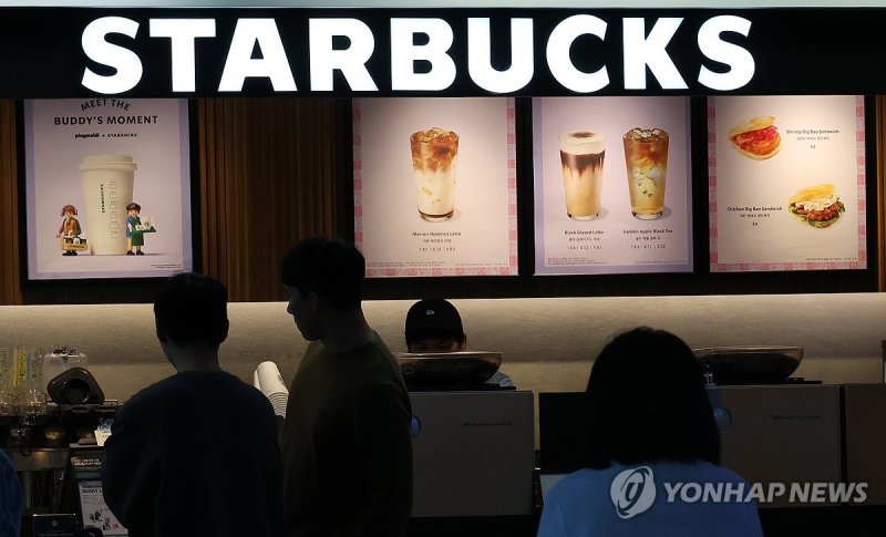 한국 스타벅스 매장 2천9개, 일본 처음 앞질렀다 (출처=연합뉴스)