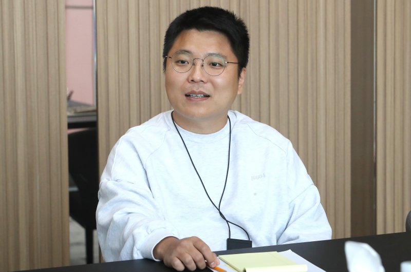 최진한 오지스 대표가 21일 오후 서울 영등포구 여의도 오지스 사무실에서 뉴스1과 인터뷰를 하고 있다. 2024.11.21/뉴스1 ⓒ News1 임세영 기자