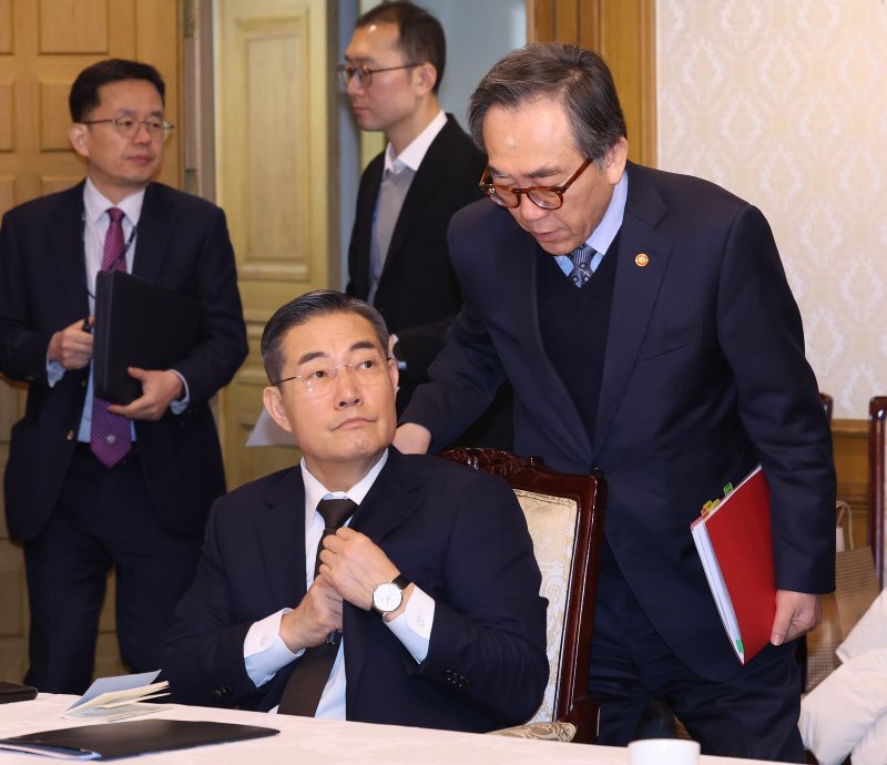 안보실장 이달 중 訪美..외교장관은 독일서 한미회담