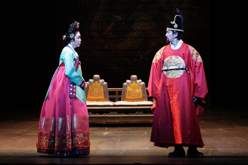 '명성황후' 30년, 윤호진 예술감독 "돈도 권력도 아닌 돈키호테 정신과 꿈"