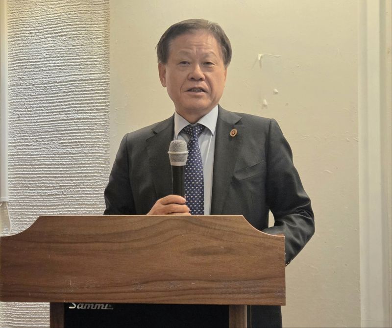"알뜰폰 가입자 2~3배 증가 목표.. 도매대가 인하 긍정적"