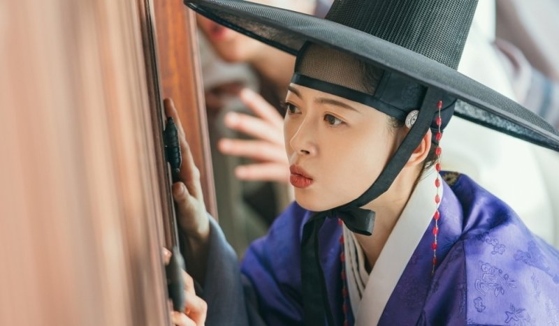 고아라, 남장을 해도 붉은 입술…'춘화연애담' 오늘 공개