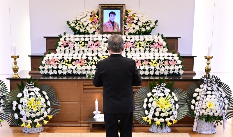 [뉴스1 PICK] '해뜰날' '네박자' 트로트 가수 송대관 별세