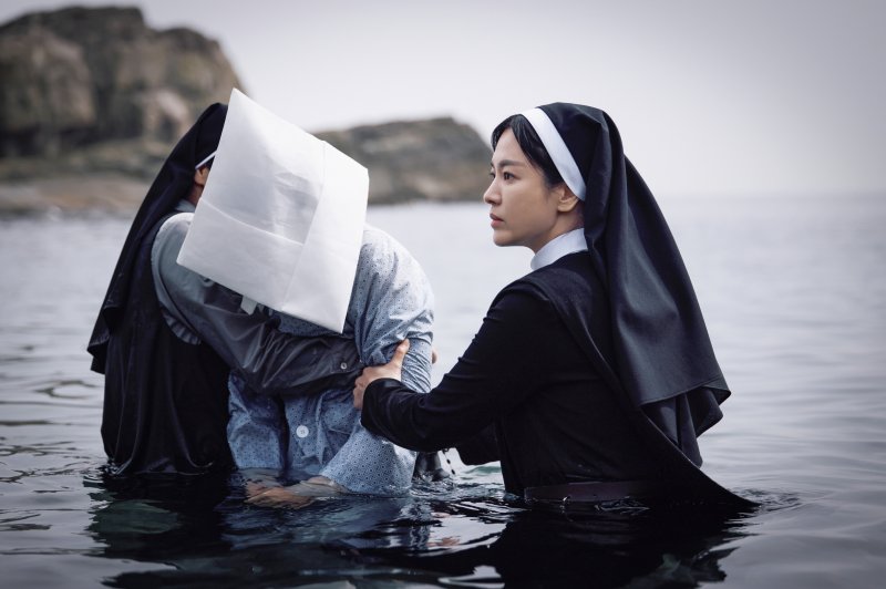 '검은 수녀들' 명장면 스틸 컷. 뉴스1