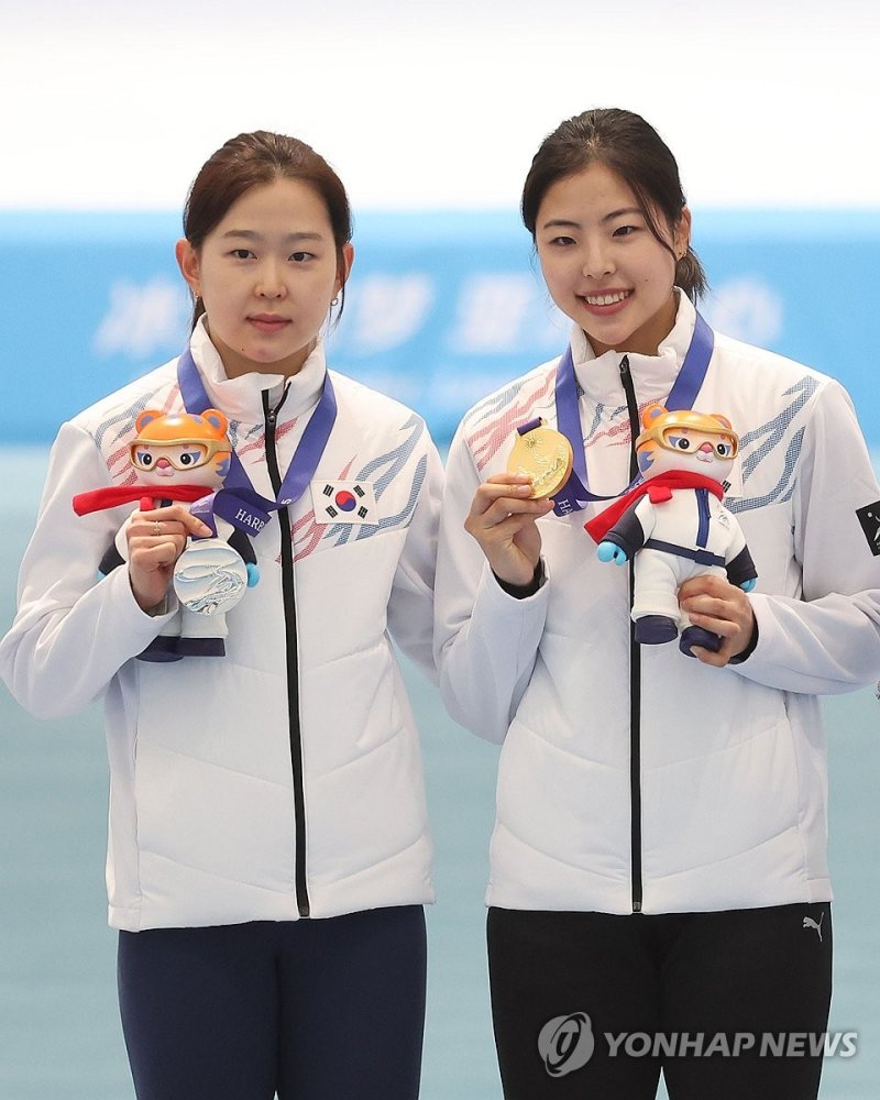 제2의 이상화 후보 찾은건가 … 이나현, 女 빙속 100m 모두가 놀란 깜짝 금메달