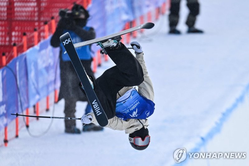 설상에서도 대한민국 약진 돋보였다... 스키 이승훈‧스노보드 이채운 금메달 쾌거 [하얼빈 AG]