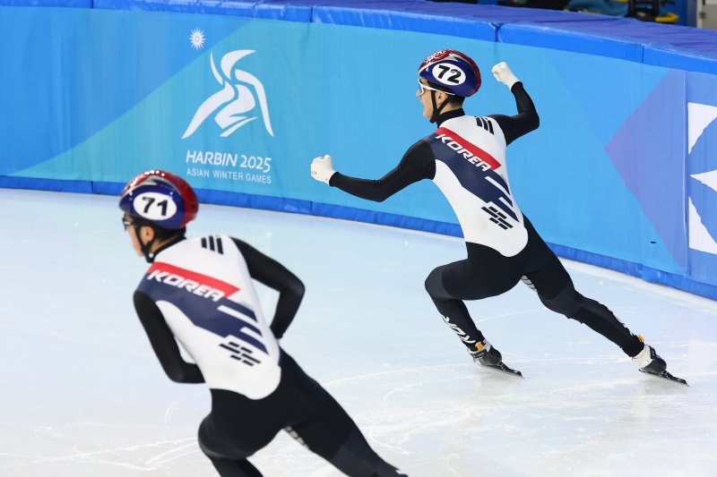 와! 첫 시니어대회서 2관왕 … 내년 올림픽 쇼트트랙 막내 장성우가 기대된다 [하얼빈AG]