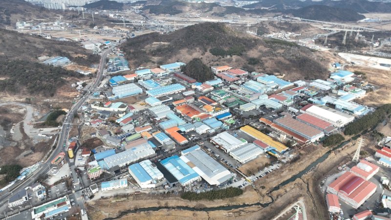 하늘에서 본 진영농공단지 (출처=연합뉴스)