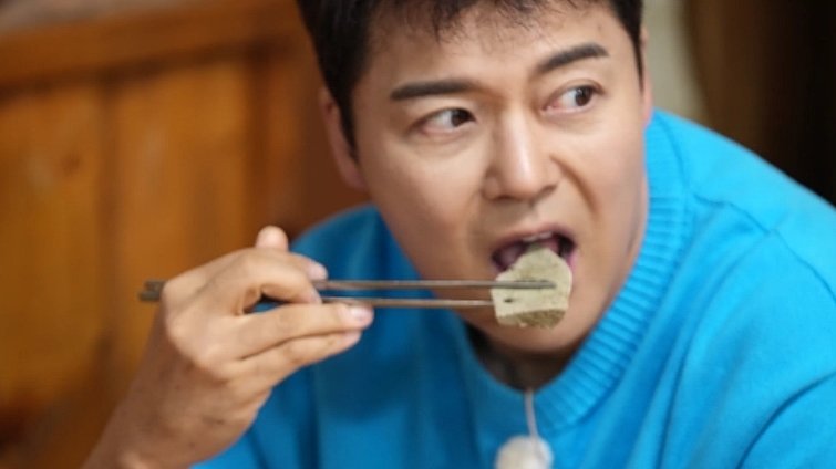 곽튜브 "17년 뒤 대상받고 다시 올 맛집"…전현무 소울푸드에 감탄