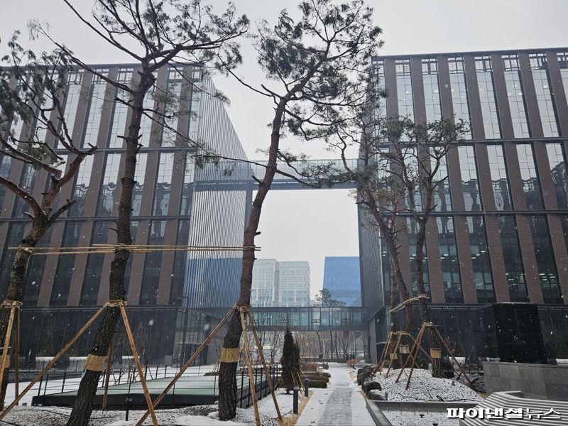 "지방부자들이 몰려와요" 서울 끝자락에서 대박났다