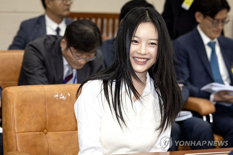 '뉴진스 독자 활동 우려' 5개 음악단체.."탬퍼링 근절 정책 지원 촉구"