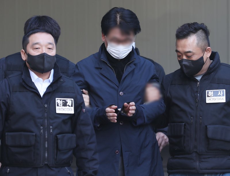 '이재명 흉기 습격범' 징역 15년 확정…대법, 상고 기각