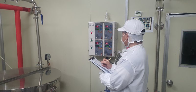 스마트 HACCP 프로그램을 통해 살균 데이터를 수집하고 있다.(영주시 제공. 재판매 및 DB 금지) 2025.2.13/뉴스1