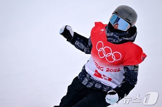 프리스타일 스키 사상 첫 금메달을 딴 이승훈. ⓒ AFP=News1