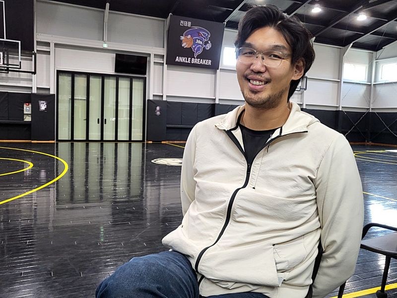 유소년 농구 한 획을 긋다…KBL레전드 하승진&middot;전태풍이 전하는 농구 이야기