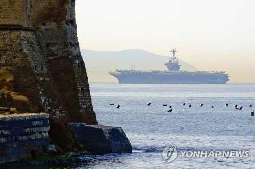 미 항공모함 해리 트루먼호 (출처=연합뉴스)