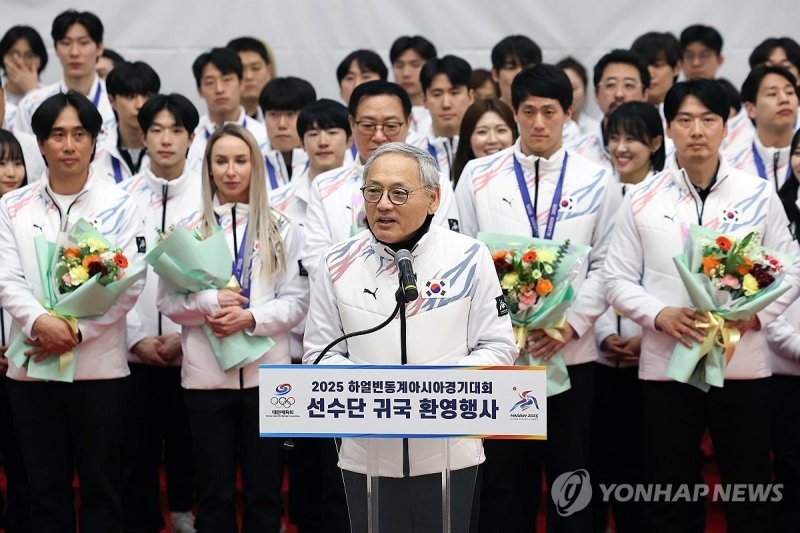 환영사하는 유인촌 장관 (출처=연합뉴스)