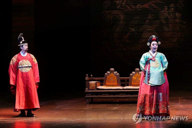고종과 명성황후 (출처=연합뉴스)