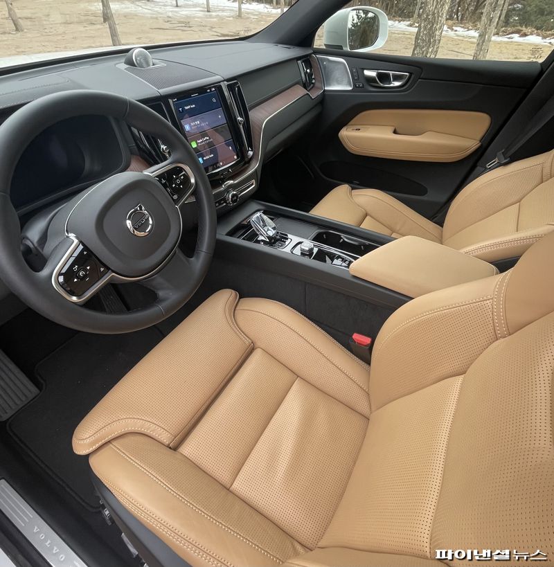 볼보 2025년식 XC60 내부 모습. 사진=권준호 기자