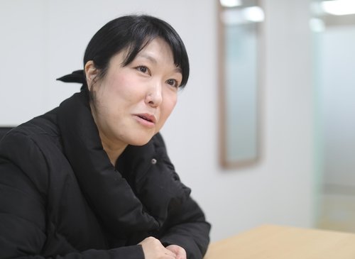 연합뉴스와 인터뷰 중인 김수빈 나부협 회장 (출처=연합뉴스)