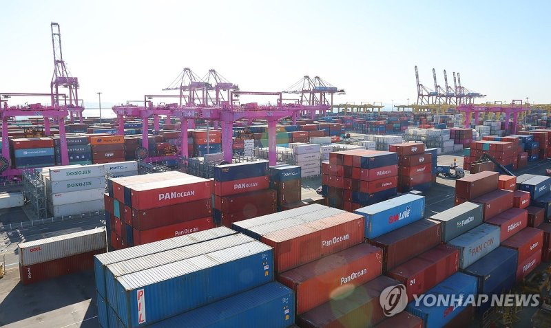 인천 신항 (출처=연합뉴스)