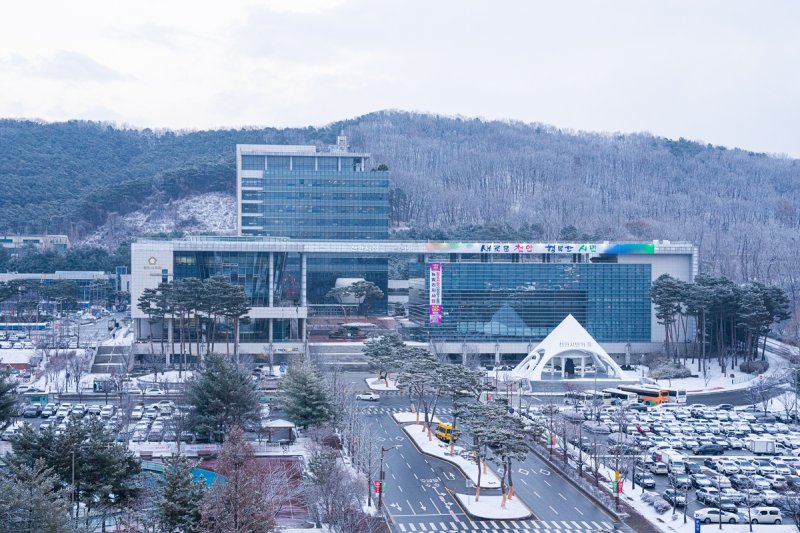 천안시청 전경 (출처=연합뉴스)