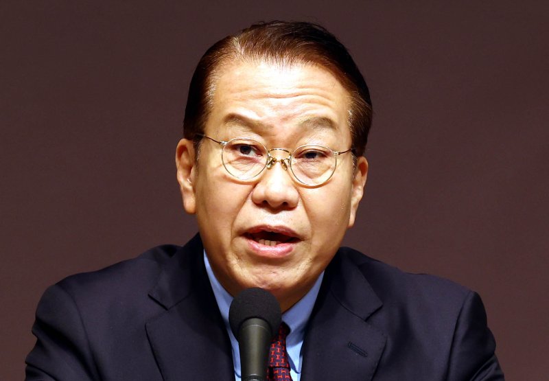 [서울=뉴시스] 박주성 기자 = 권영세 국민의힘 비상대책위원장이 17일 오전 서울 중구 한국프레스센터에서 열린 관훈클럽 초청 토론회에서 패널들의 질문에 답하고 있다. 2025.02.17. park7691@newsis.com