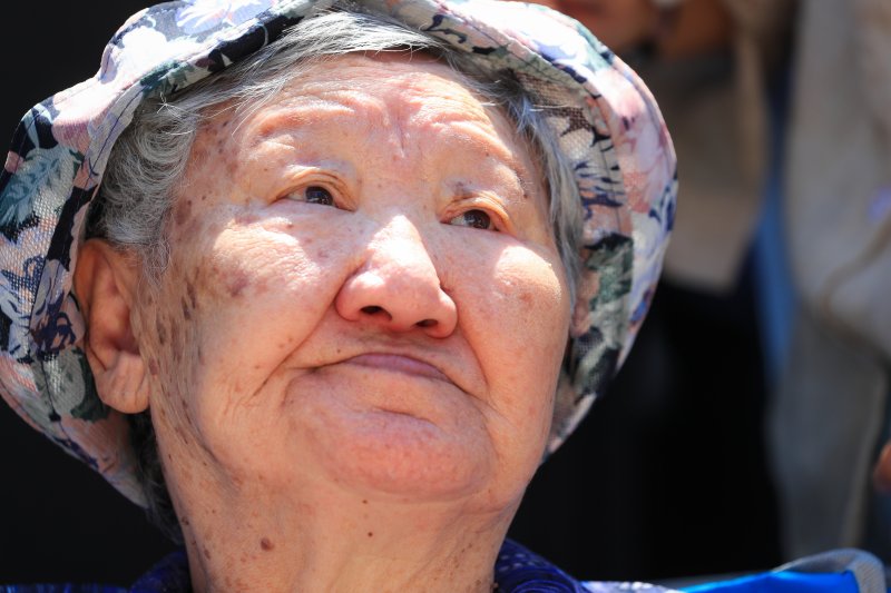 일본군 위안부 피해자 길원옥 할머니가 16일 별세했다. 향년 97세. 빈소는 인천 연수구 인천적십자병원 장례식장에 마련됐다. 길 할머니의 별세로 남은 위안부 피해 생존자는 7명이 됐다. 이들의 평균 연령은 95.7세다. 연령별로는 90~95세 2명, 96세 이상 5명이다. (뉴스1 DB) 2025.2.17/뉴스1