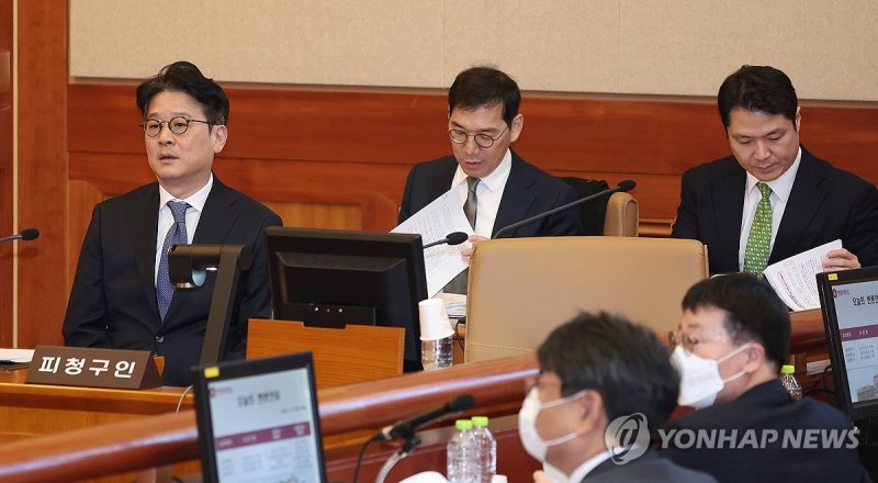 탄핵심판 1차 변론 출석한 검사 3인 (출처=연합뉴스)