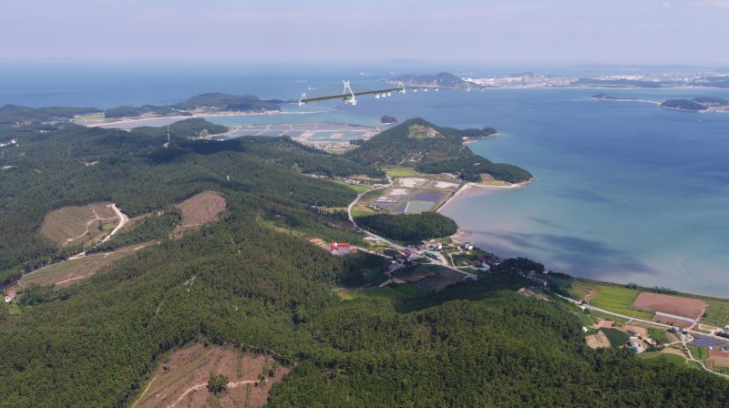 [태안=뉴시스] 국도38호선 해상교량 조감도. (사진=태안군 제공) 2025.02.18. photo@newsis.com *재판매 및 DB 금지