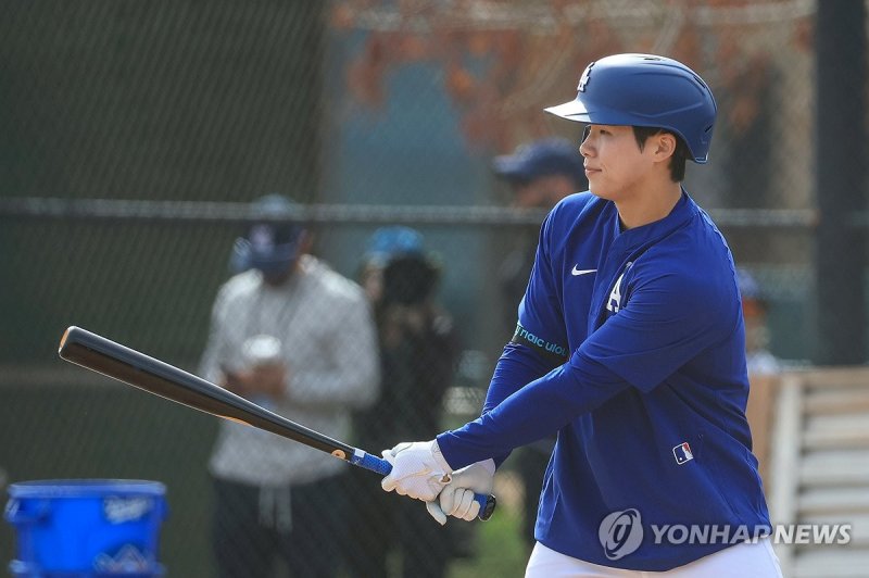 라이브 배팅하는 김혜성 (출처=연합뉴스)