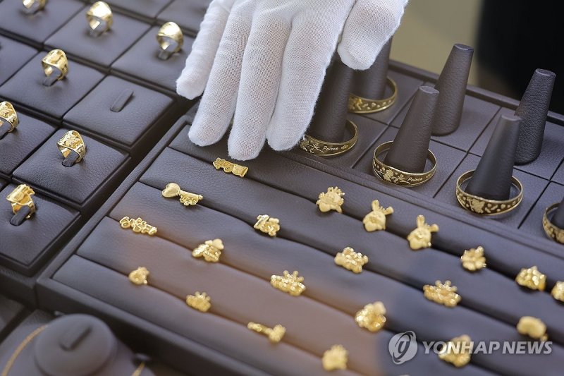 금 투자 상품 판매액, 사상 최대 (출처=연합뉴스)
