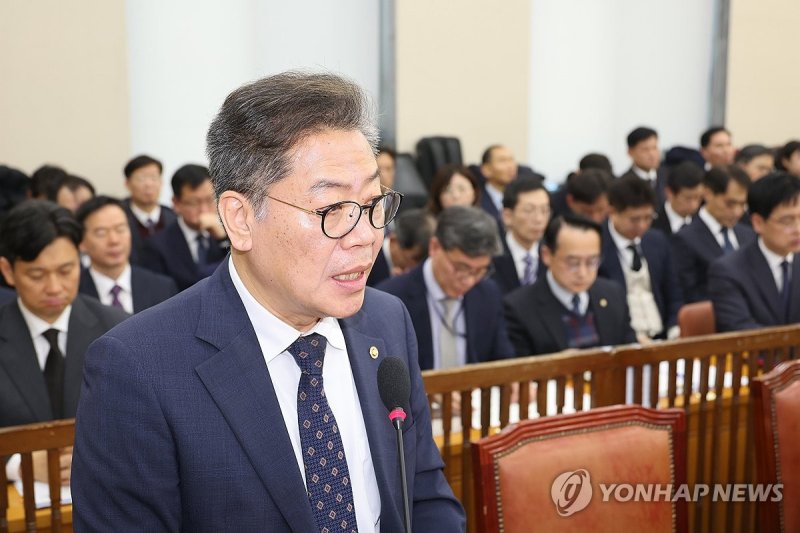 인사말하는 김용빈 중앙선거관리위원회 사무총장 (출처=연합뉴스)