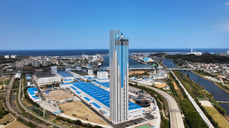 [서울=뉴시스]LS전선 동해사업장 전경. (사진=LS전선 제공) photo@newsis.com *재판매 및 DB 금지