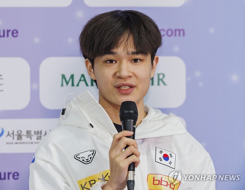 사대륙 피겨선수권 출전 소감 말하는 김현겸 (출처=연합뉴스)