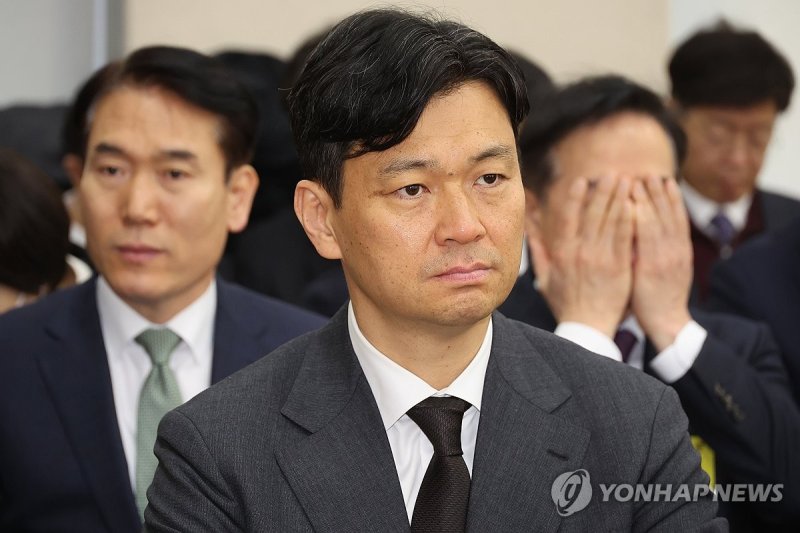경찰, 서울청장 직대 피의자 입건…"수사개시통보 확인해봐야"