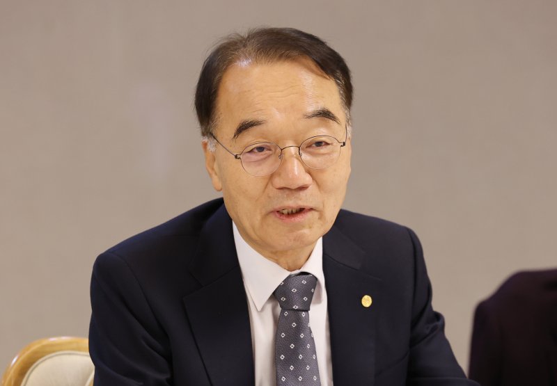 30년 뒤 우리 경제 대비한다...중장기전략 발표