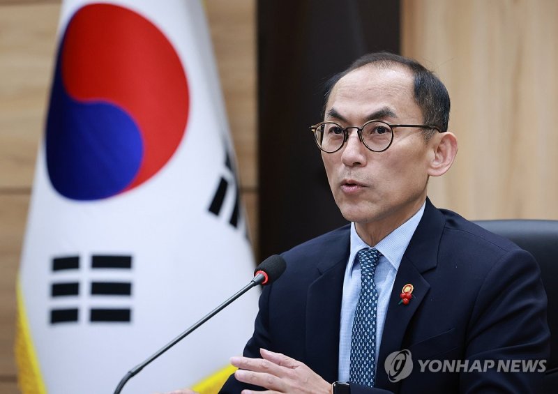 질문에 답하는 고학수 개인정보보호위원장 (출처=연합뉴스)