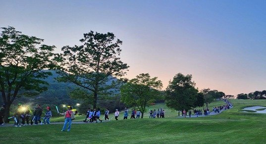 강원 원주걷기여행 프로그램 중 야간 걷기 자료 사진. (원주시 제공. 재판매 및 DB금지) 2025.2.19/뉴스1