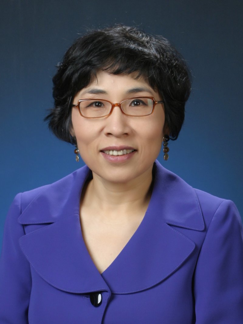 [서울=뉴시스]KB금융지주 신임 사외이사 후보 차은영 이화여대 경제학과 교수.(사진=KB금융 제공). 2025.02.19. photo@newsis.com